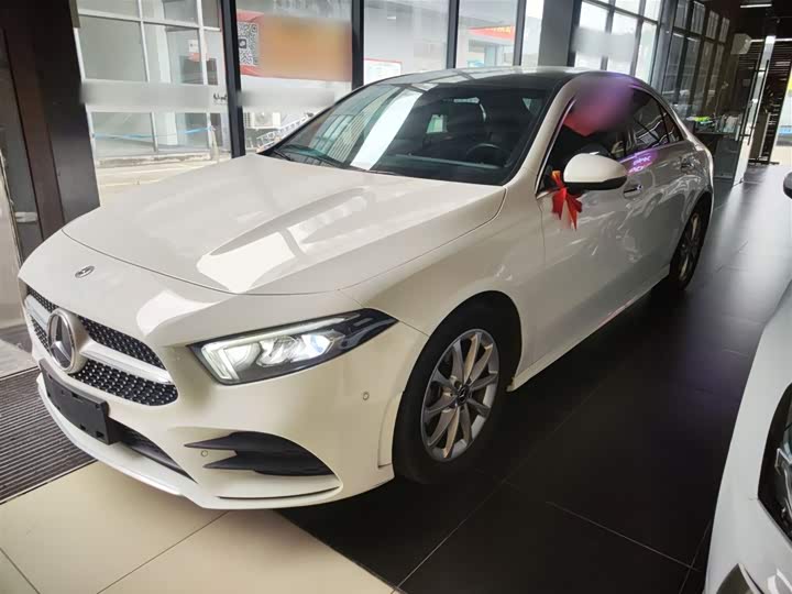 Фото 1 - Mercedes-Benz A-Class