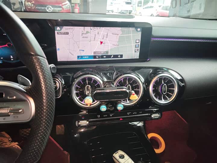 Фото 13 - Mercedes-Benz A-Class