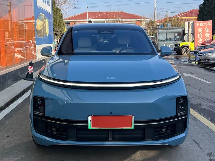 Фото 2 - LiXiang L8