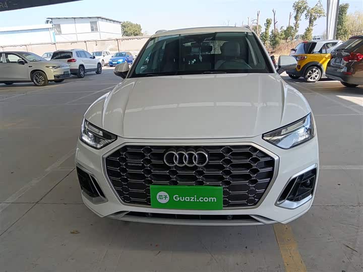 Фото 3 - Audi Q5L