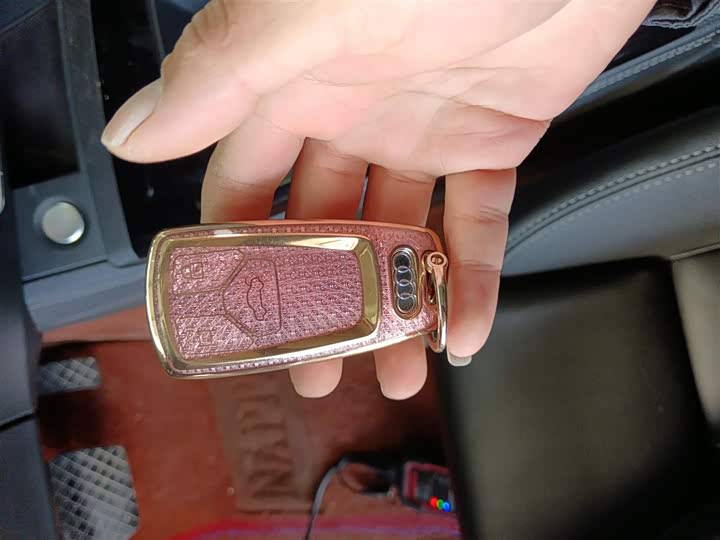 Фото 9 - Audi Q5L