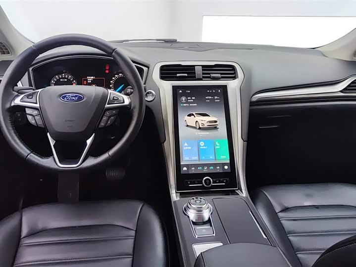 Фото 12 - Ford Mondeo