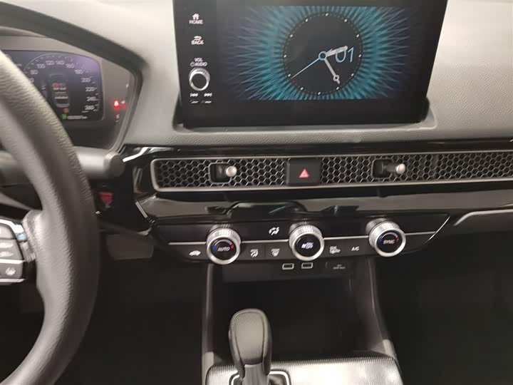 Фото 13 - Honda Civic