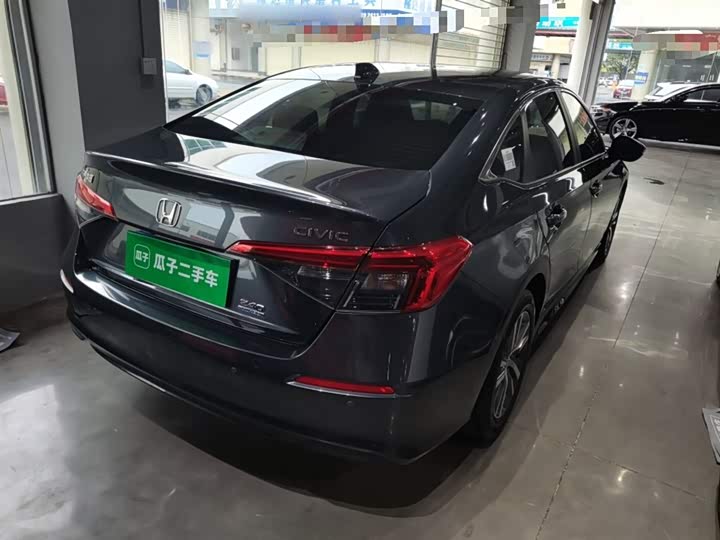 Фото 7 - Honda Civic