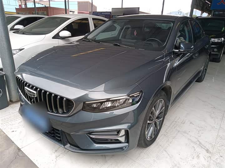 Фото 2 - Geely Preface