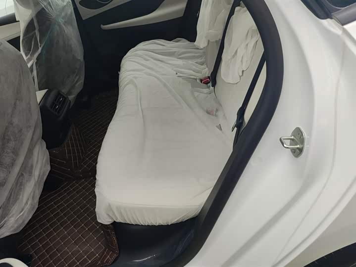 Фото 11 - BYD Seal 05 DM-i Hybrid