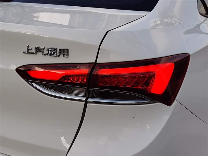 Фото 8 - Buick Excelle GT