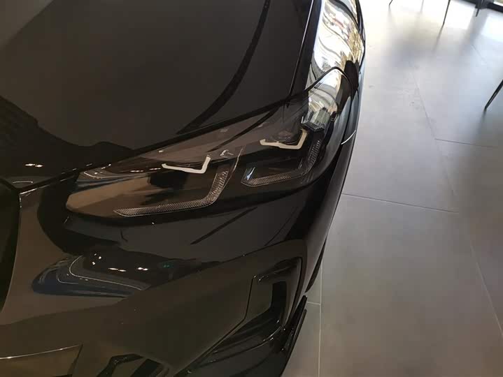 Фото 5 - BMW iX3