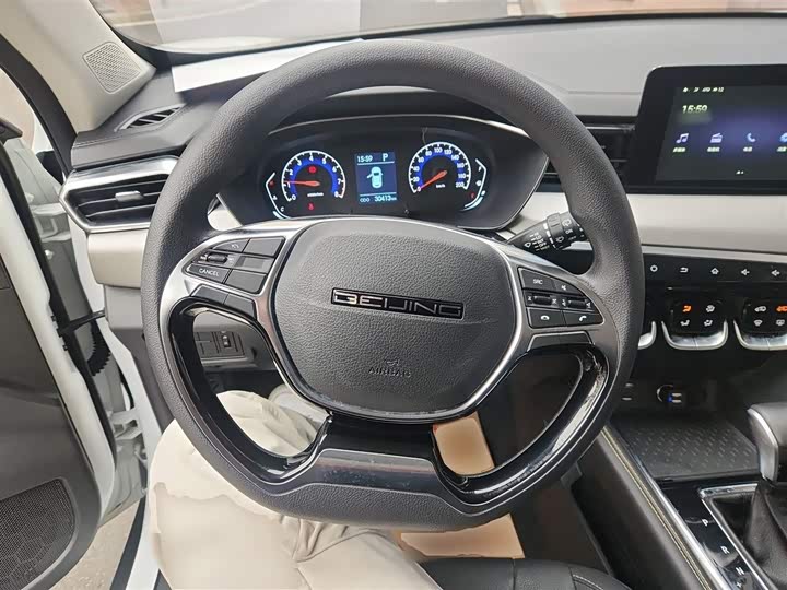 Фото 11 - Beijing X3