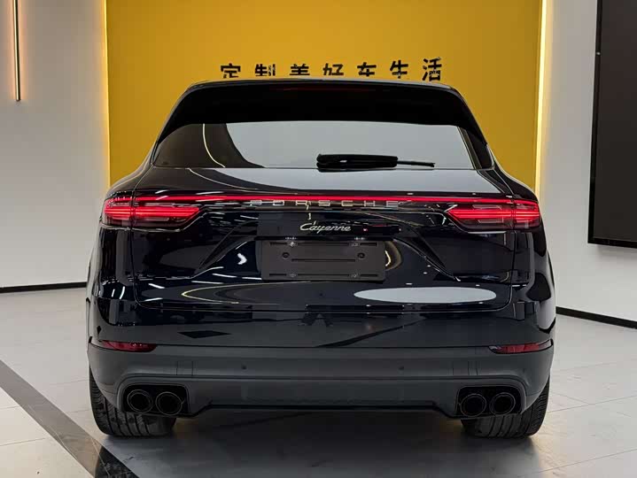 Фото 4 - Porsche Cayenne