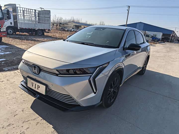 Фото 1 - Honda e:NS2