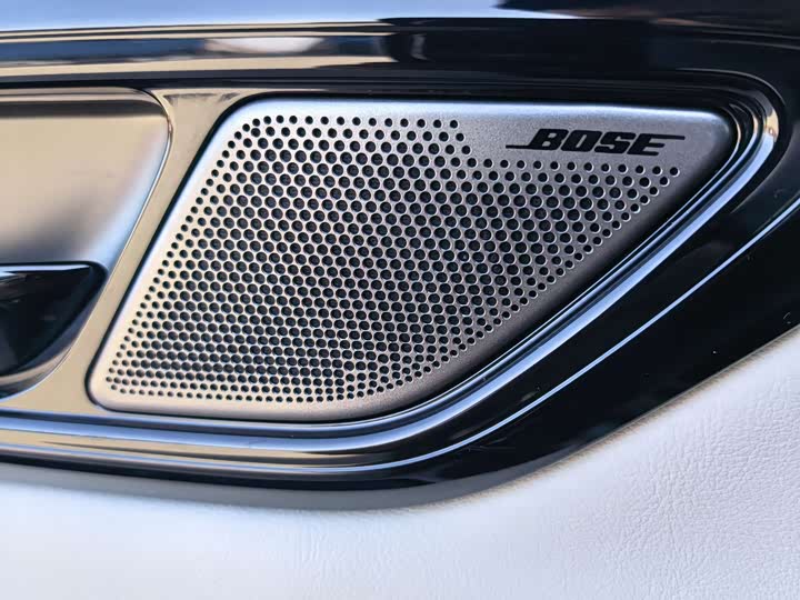 Фото 17 - Honda e:NS2