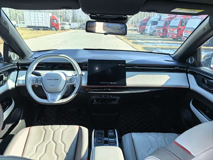 Фото 7 - Honda e:NS2