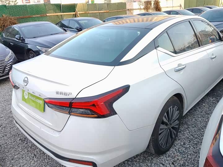 Фото 7 - Nissan Teana