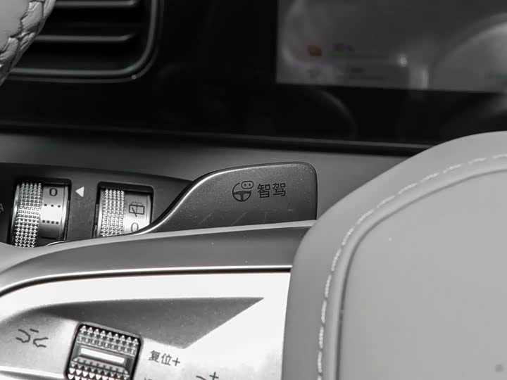 Фото 5 - BYD Sea Lion 06 Hybrid/EV