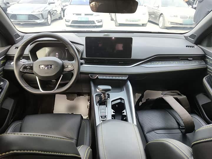 Фото 10 - Geely Preface