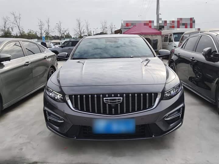 Фото 3 - Geely Preface