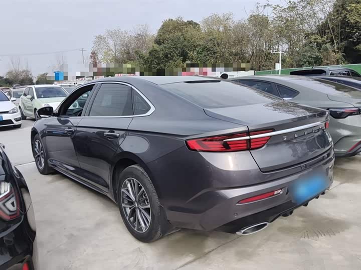 Фото 5 - Geely Preface