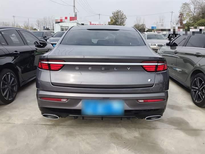 Фото 6 - Geely Preface