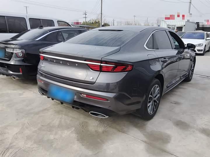 Фото 7 - Geely Preface