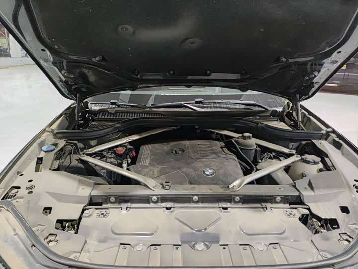 Фото 10 - BMW X5