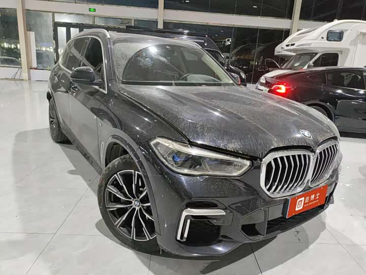 Фото 2 - BMW X5