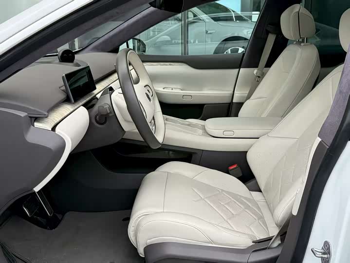 Фото 9 - Nio ET7