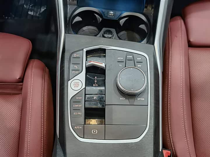 Фото 13 - BMW 3 Series