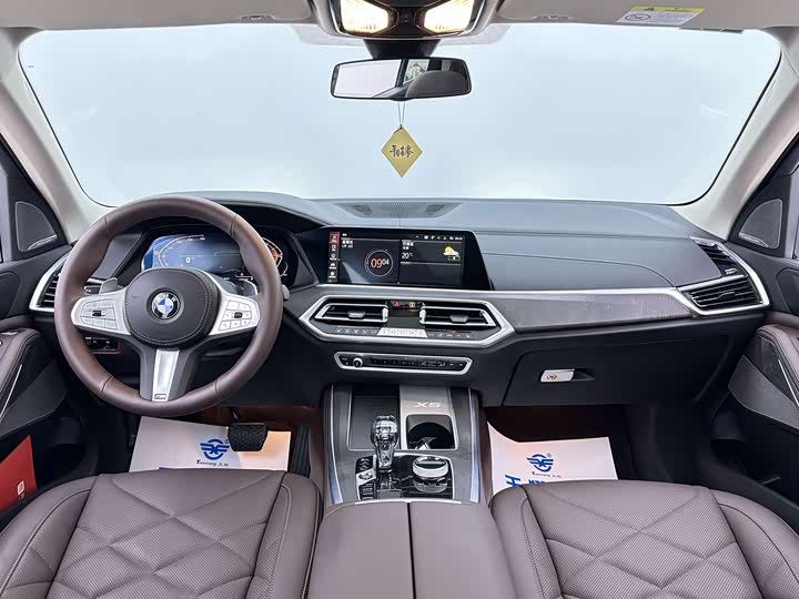 Фото 12 - BMW X5