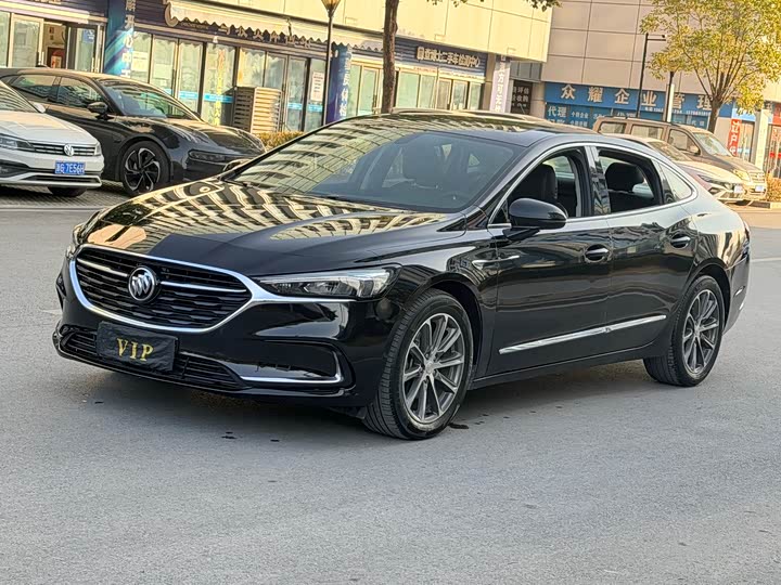 Фото 1 - Buick LaCrosse