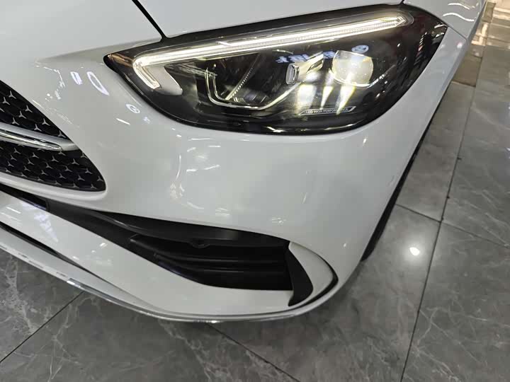 Фото 7 - Mercedes-Benz C-Class