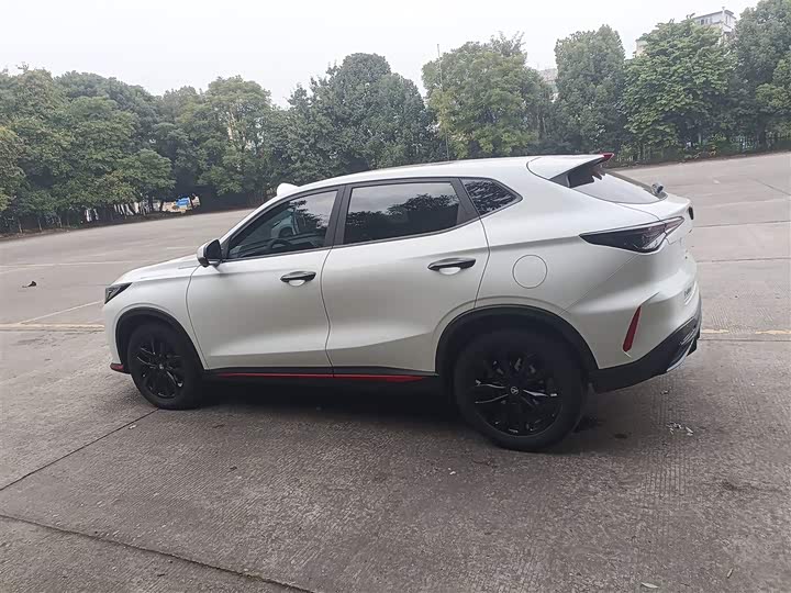 Фото 5 - Changan X5 Plus