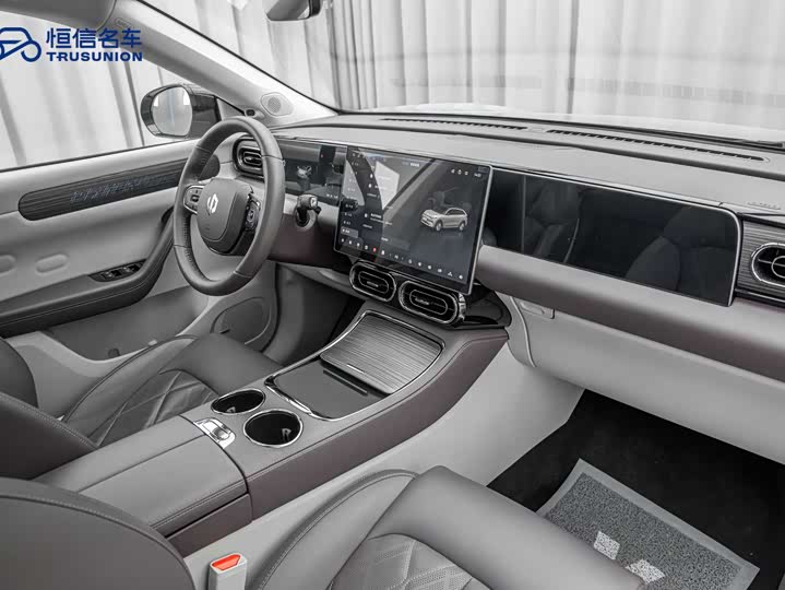 Фото 19 - Leapmotor C11