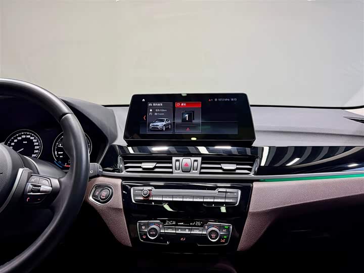 Фото 29 - BMW X1