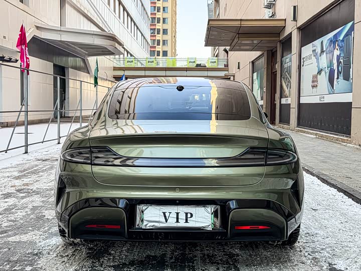 Фото 22 - Xiaomi SU7