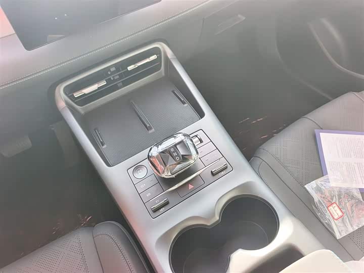 Фото 14 - BYD Qin Plus