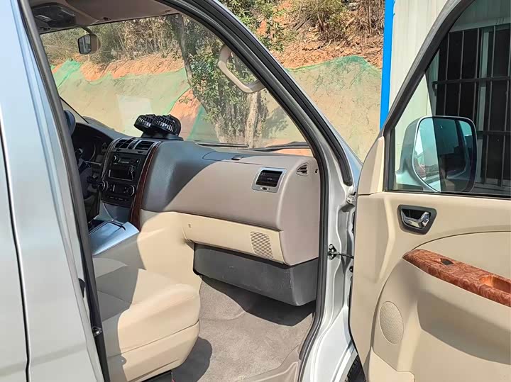 Фото 4 - Foton G5