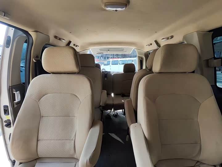 Фото 8 - Foton G5