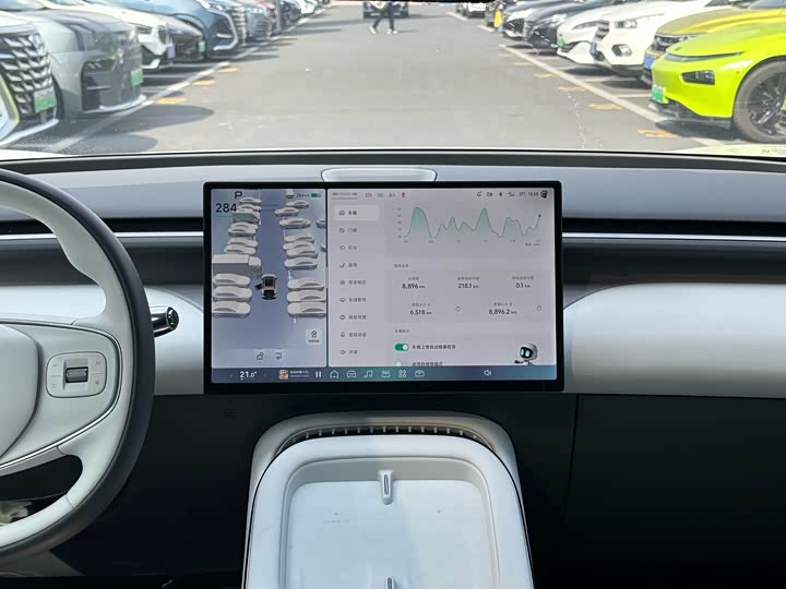 Фото 14 - XPeng G7