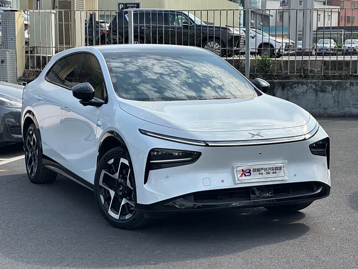 Фото 3 - XPeng G7