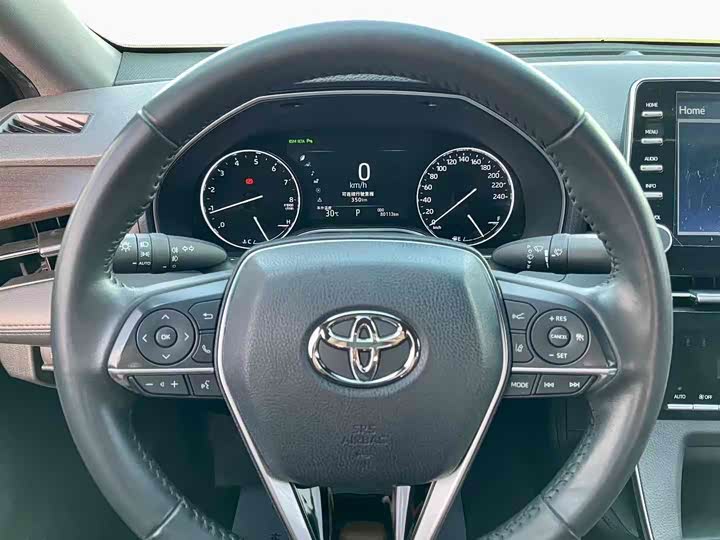 Фото 7 - Toyota Avalon