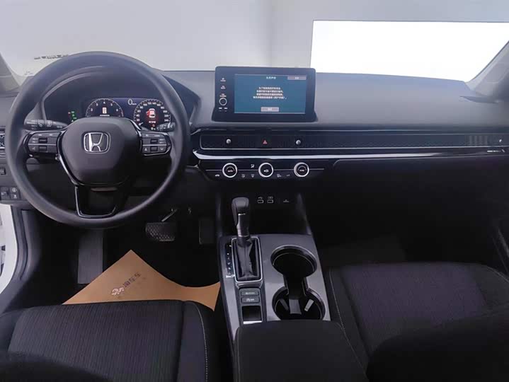 Фото 12 - Honda Civic