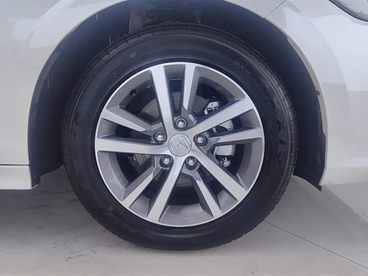 Фото 6 - Honda Civic