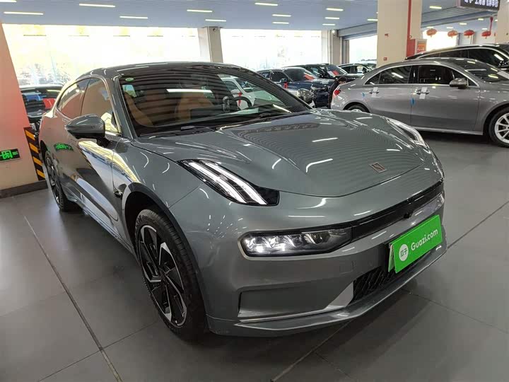 Фото 4 - Zeekr 001