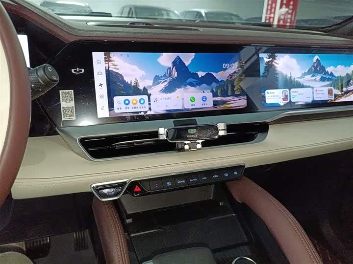 Фото 13 - Geely Monjaro