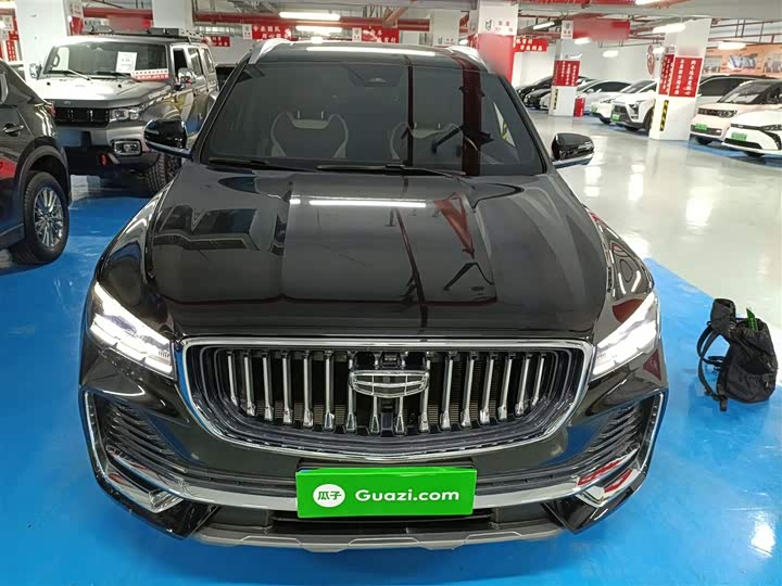 Фото 3 - Geely Monjaro