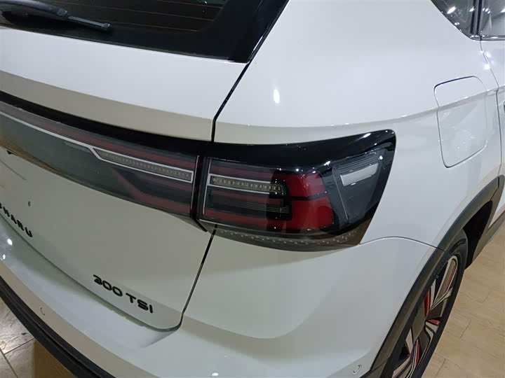 Фото 8 - Volkswagen Tharu