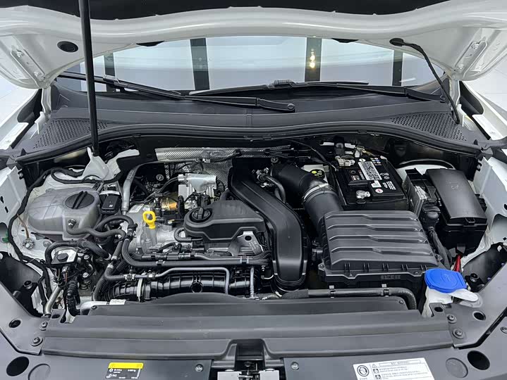 Фото 16 - Volkswagen Tiguan L Pro