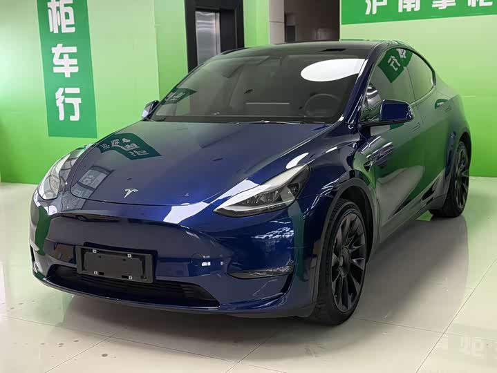 Фото 1 - Tesla Model Y
