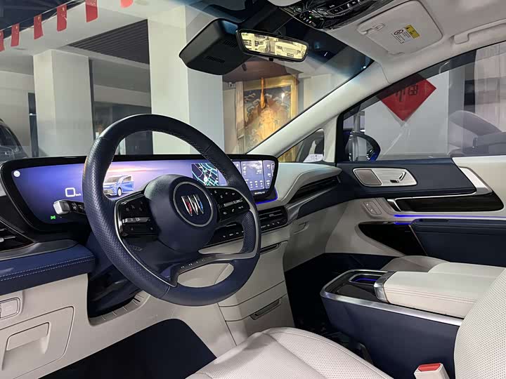 Фото 5 - Buick GL8 Century